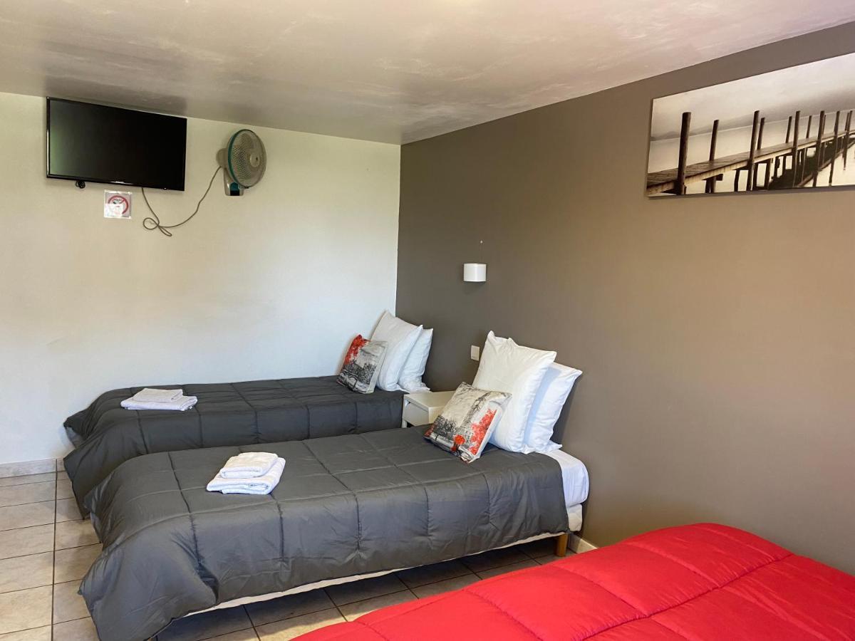Logis Hotel La Chaumiere Marseillan  Buitenkant foto