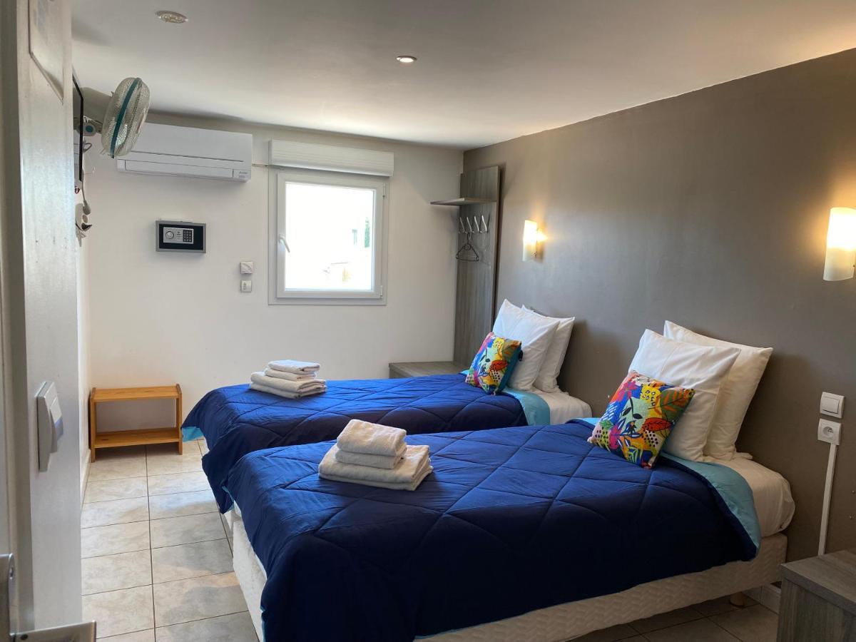 Logis Hotel La Chaumiere Marseillan  Buitenkant foto