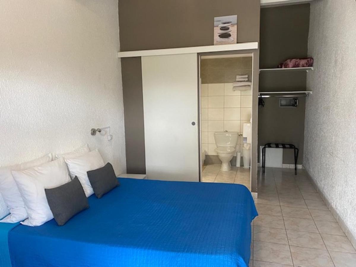 Logis Hotel La Chaumiere Marseillan  Buitenkant foto