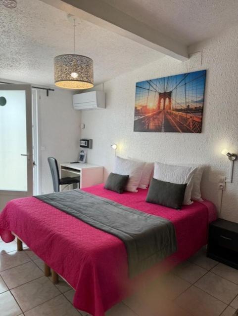 Logis Hotel La Chaumiere Marseillan  Buitenkant foto